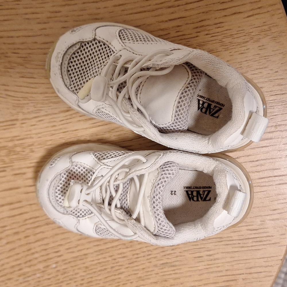 Zara tennis shoes